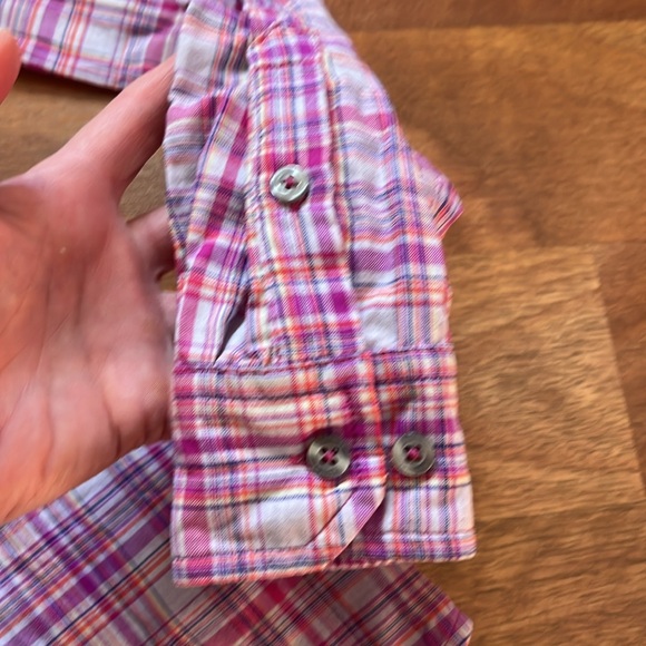 Like new Marmot plaid long sleeve top - Picture 5 of 14